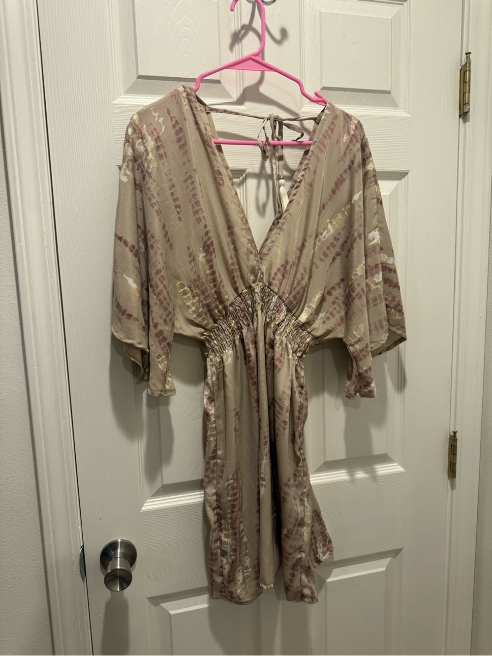 Smocked Waist V-Neck Mini Dress in Taupe and Mauve